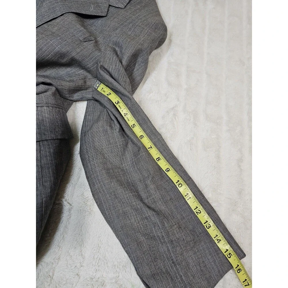 Vintage Austin Manor 3 Piece Suit Mens 42S 35x30 Grey Multi Micro Pinstripe Wool
